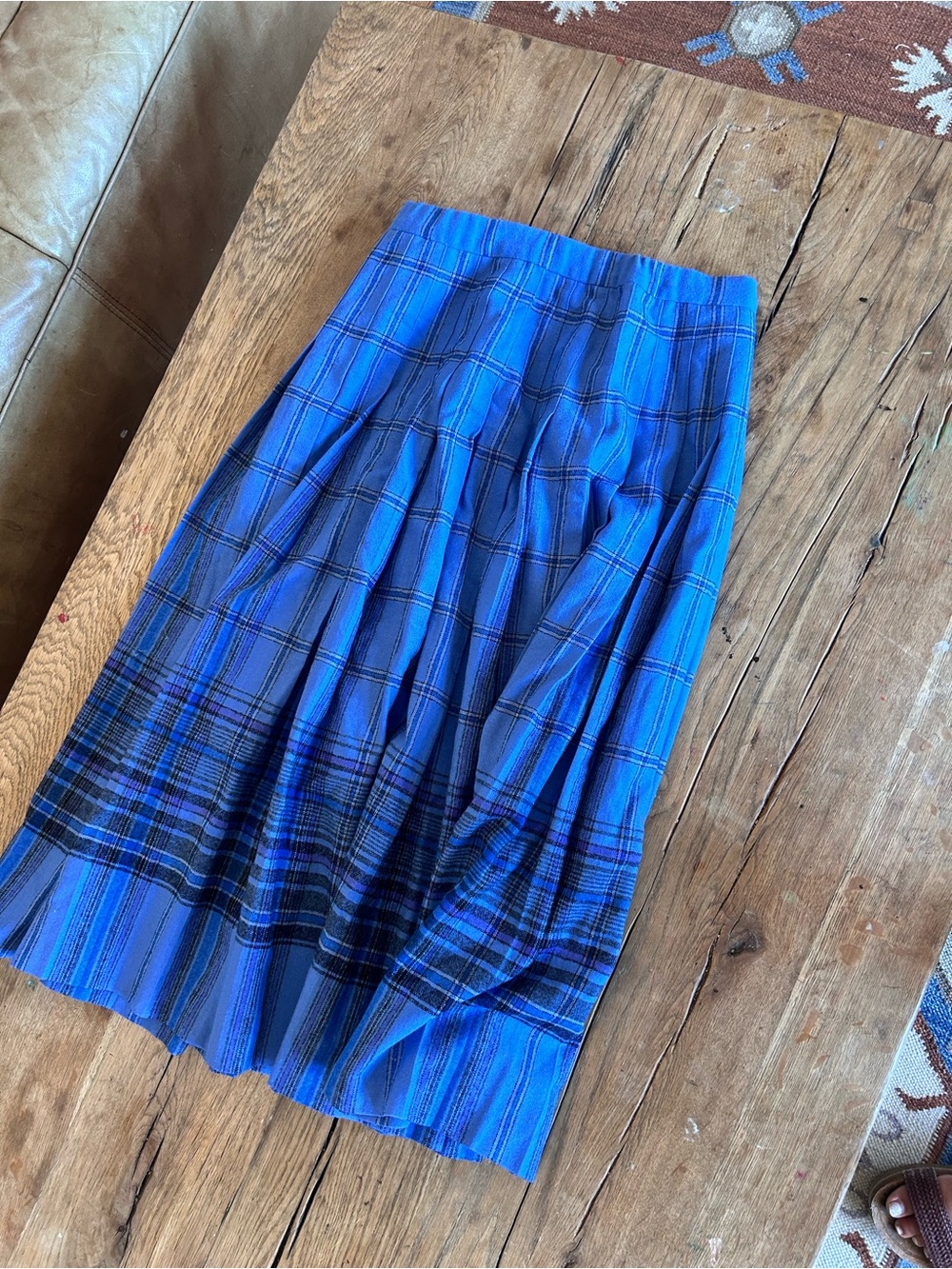 Pendleton VTG Blue and Black Plaid Pleated Midi Skirt vintage gem! - Picture 4 of 5